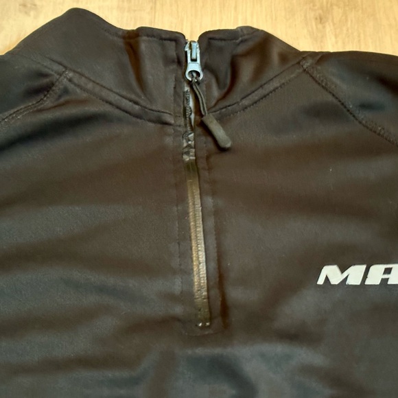 Black boohooMAN Active Fit 1/4 Zip Top, Size Large - Gym Style & Functionality - Picture 13 of 16